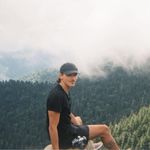 Jordan Paredes - @jai.dawg - Instagram