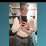 Jose Butron - @aaron.ramones - Instagram