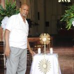 Jose Luis Garcia celebra Corpus Cristy - Facebook