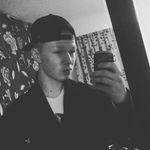 Dylan Joseph Deacon - @dyldeacoon96 - Instagram