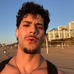 joseph gray - @snackkdaddy - Instagram
