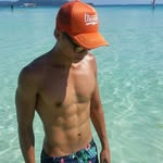 Joseph - @josephalipoon - Instagram