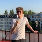 @joseph_simmonds - Instagram