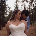 Kolten and Josette Johnson - @daily_dose_of_the_johnsons - Instagram