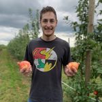 Josh Betts - @jokingjoshb - Instagram