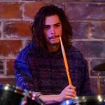 Josh Newcomb - @djinnthekid - Instagram