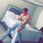 @josh_weekss - Instagram