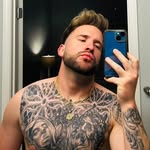 Joshua - @joshua_baster - Instagram