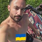 Joshua Becker - @honeyboi - Instagram