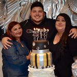 Joshua Muñiz Ramirez ✟ - @jxosh.m - Instagram
