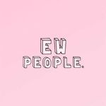 Josie Cannon - @fallenrosesq - Instagram