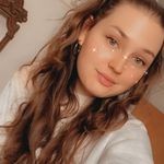 Josie Hurst - @josierhurst - Instagram