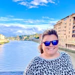 Joslyn White - @joslynwiththejoyoftravel - Instagram