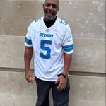 Jovan Young - @king_vino_ - Instagram