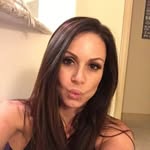 Joy Betts - @betts8213 - Instagram