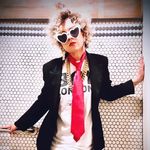 Kristen Joy Hester - @_thrift_store_threads_ - Instagram