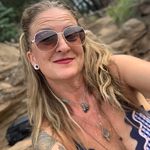 Joy Howell - @calmingthechaoswithjoy - Instagram