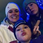 Joy Middleton - @joylizzy1982 - Instagram