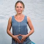 Joy Prater - @yoga.with.joy - Instagram