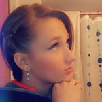 Danelle Joy Thrasher - @denahnelly - Instagram