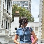 @_joy_white - Instagram
