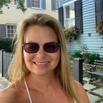 Joy Wolfe - @rdrdyn - Instagram