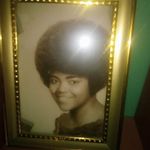 Joyce Armstrong - @joyce.armstrong.587 - Instagram
