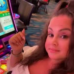 Joyce Gallegos - @joyciebubbles - Instagram