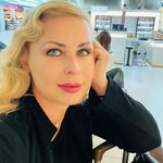 Joyce Larry - @joycelarry55 - Instagram