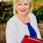 Joyce Mathers Celebrant - @joycematherscelebrant - Instagram