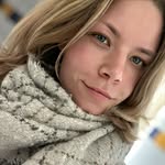 Joyce Otto - @joyce_ot.410 - Instagram