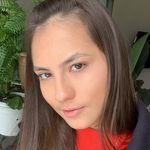 Joyce Daniela L. Rediess - @joycerediess - Instagram