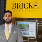 Juan Jose Bailey - @juan_bricks_ - Instagram