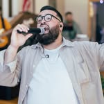 Juan Guzman Jr. - @juanmomentplease - Instagram
