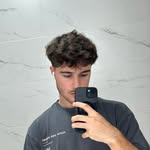 Juan Samper - @juan.sr18 - Instagram