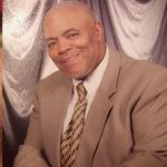 Juan Simpson - @juan.simpson.1004 - Instagram