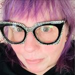 Juana Moore - @cleascaved - Instagram