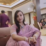 Juhi Rawat - @sristy.rawat.37 - Instagram