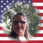 Julee White - @justjules37 - Instagram