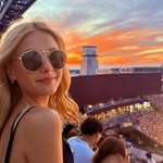 Jules Walker - @julia.walker.3 - Instagram