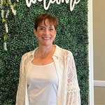 Julia Watkins - @juleswatkins64 - Instagram