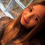 Juliana Rosselli - @juli.rosselli - Instagram