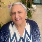 Julia Amore - Facebook