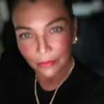 Julie Aston - @aston7472 - Instagram