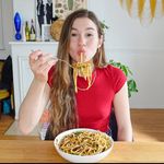Julia Ayers - @flavourfuljulia - Instagram