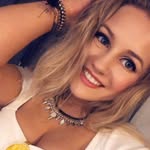 Julia Banta - @imyourcosmogirl - Instagram