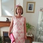 Julie Barfield - @barfield.julie - Instagram