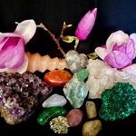 Julie Basham - @energemvibes - Instagram