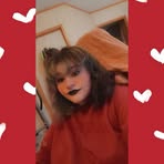 Julia Beckham - Facebook