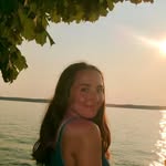 Julia Belcher - @gooblia.b - Instagram